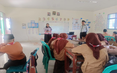 Kepala MTsN Tapanuli Utara Laksanakan Supervisi Pembelajaran